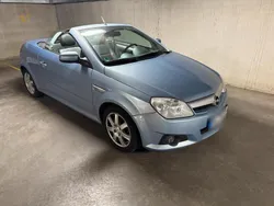 Blau Gebraucht 2007 Opel Tigra Cabrio | 2.500 € (Guter Preis)