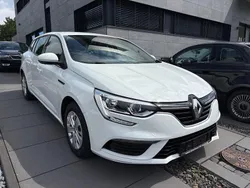 Weiß Gebraucht 2019 Renault Mégane IV Life Limousine | 11.990 € (Guter Preis)