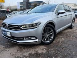 Silber Gebraucht 2018 VW Passat Highline Kombi | 16.999 € (Superpreis)