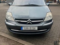 Grau Gebraucht 2024 Citroën C8 Van / Kleinbus | 2.600 €