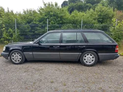 Schwarz Gebraucht 1994 Mercedes E220 Sportline Kombi | 3.560 €