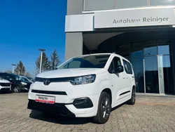 Icy white Gebraucht 2023 Toyota Proace Verso City Kombi | 24.890 € (Guter Preis)