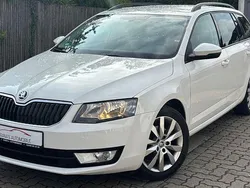 Weiß Gebraucht 2015 Skoda Octavia Elegance Kombi | 8.990 € (Guter Preis)