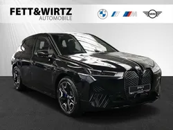 Saphirschwarz Gebraucht 2022 BMW iX Sport Line SUV | 51.800 € (Fairer Preis)