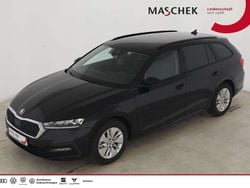 Black magic perleffekt Gebraucht 2024 Skoda Octavia Ambition Kombi | 23.940 € (Superpreis)