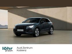 Grau Neu 2025 Audi Q2 Advanced SUV | 41.980 € (Teuer)