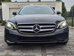 Gebraucht 2018 Mercedes E220 Avantgarde Kombi | 25.990 € (Fairer Preis)