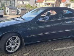 Smaragtschwarz metallic Gebraucht 2003 Mercedes CLK320 Avantgarde Cabrio | 8.390 € (Etwas zu teuer)