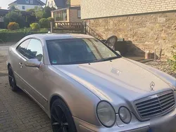 Silber Gebraucht 2000 Mercedes CLK320 Avantgarde Coupé | 2.300 € (Superpreis)