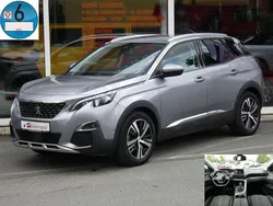 Grau Gebraucht 2017 Peugeot 3008 Allure Van / Kleinbus | 15.790 € (Fairer Preis)