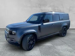 Grau Neu 2025 Land Rover Defender SUV | 119.998 €