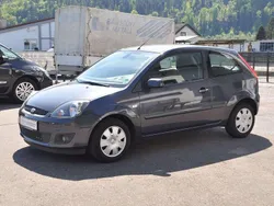 Royalgrau met. Gebraucht 2007 Ford Fiesta Style Kleinwagen | 3.300 € (Etwas zu teuer)