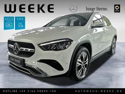 Weiß Gebraucht 2024 Mercedes GLA180 Progressive SUV | 37.979 € (Fairer Preis)