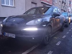 Schwarz Gebraucht 2011 Porsche Cayenne S SUV | 14.900 € (Fairer Preis)