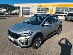 Silber Gebraucht 2022 Dacia Sandero Comfort Kleinwagen | 16.950 € (Fairer Preis)