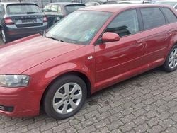 Rot Gebraucht 2007 Audi A3 Sportback Ambiente Limousine | 3.450 € (Fairer Preis)