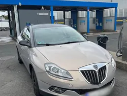 Andere farben Gebraucht 2009 Lancia Delta Kombi | 3.200 € (Teuer)