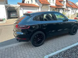 Schwarz Gebraucht 2018 Porsche Macan SUV | 38.000 € (Etwas zu teuer)