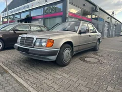 Goldnut Gebraucht 1985 Mercedes E230 Limousine | 6.999 €