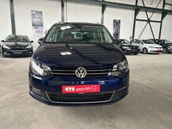 Blau Gebraucht 2021 VW Sharan United Van / Kleinbus | 27.600 € (Guter Preis)