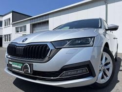 Brilliantsilber Gebraucht 2020 Skoda Octavia First Edition Kombi | 23.360 € (Guter Preis)