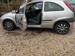 Gebraucht 2001 Opel Corsa Kleinwagen | 2.050 €