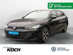 Grenadillschwarz metallic Gebraucht 2024 VW Passat Business Kombi | 40.495 €