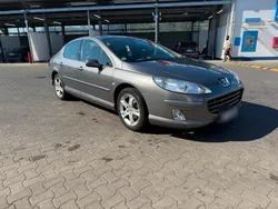Grau Gebraucht 2009 Peugeot 407 Limousine | 2.600 €