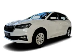 Weiss Neu 2025 Skoda Fabia Essence Limousine | 25.762 €