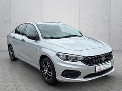 Silber Gebraucht 2018 Fiat Tipo Pop Limousine | 4.990 € (Fairer Preis)