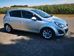 Silber Gebraucht 2015 Opel Corsa Kleinwagen | 3.600 € (Guter Preis)