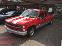 Rot Gebraucht 1996 Chevrolet Silverado SUV | 19.900 €