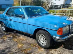Blau Gebraucht 1979 Mercedes 230 Coupé | 17.300 €