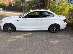 Weiß Gebraucht 2010 BMW 135 Sport Line Kleinwagen | 16.500 € (Superpreis)