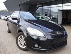 Schwarz Gebraucht 2010 Kia ProCeed LX Kleinwagen | 1.502 € (Superpreis)