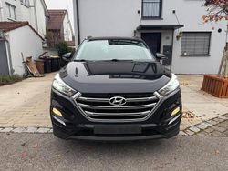 Schwarz Gebraucht 2016 Hyundai Tucson SUV | 12.950 € (Superpreis)