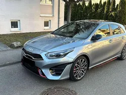 Silber Gebraucht 2024 Kia Ceed GT Limousine | 29.000 € (Fairer Preis)