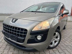 Grau Gebraucht 2012 Peugeot 3008 Active SUV | 4.790 € (Fairer Preis)