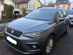 Grau Gebraucht 2018 Seat Arona Style SUV | 11.900 € (Fairer Preis)