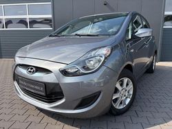 Grau Gebraucht 2013 Hyundai ix20 Edition Kleinwagen | 3.999 € (Fairer Preis)