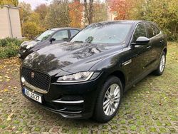 Schwarz Gebraucht 2017 Jaguar F-Pace SUV | 15.900 € (Guter Preis)