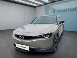 Schwarz Neu 2024 Mazda MX30 SUV | 29.749 € (Fairer Preis)