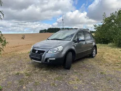 Silber Gebraucht 2008 Fiat Sedici Emotion SUV | 4.600 € (Teuer)
