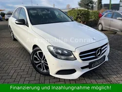 Weiß Gebraucht 2015 Mercedes C180 Limousine | 12.999 € (Etwas zu teuer)