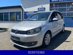 Silber Gebraucht 2010 VW Touran Highline Van / Kleinbus | 5.499 € (Fairer Preis)