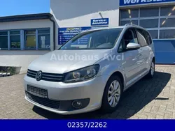 Silber Gebraucht 2010 VW Touran Highline Van / Kleinbus | 5.599 € (Guter Preis)