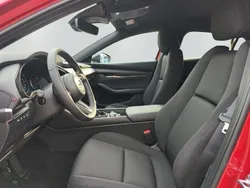 Soul red crystal Gebraucht 2024 Mazda 3 Homura-Line Limousine | 27.990 € (Fairer Preis)
