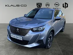Silber / artense silber Gebraucht 2022 Peugeot e-2008 Allure SUV | 19.980 € (Superpreis)