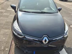 Schwarz Gebraucht 2016 Renault Clio IV Experience Limousine | 6.999 € (Fairer Preis)
