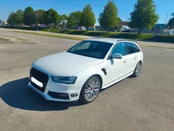 Weiß Gebraucht 2015 Audi A4 S-Line Kombi | 12.500 €